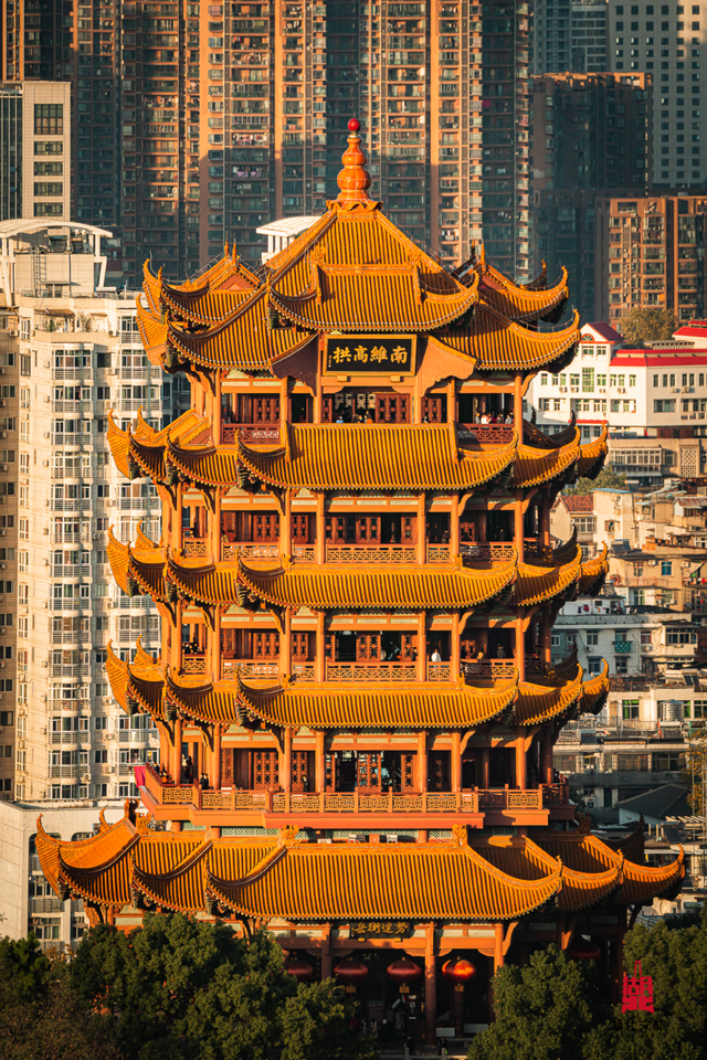 “多巴胺”旅游上新，跟着北北打卡“赤黄红”