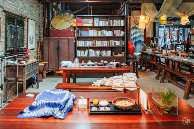 降温了，躲进东湖暖咖，独享封神秋景！