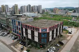 惠东一镇政府强拆违建，法院判决违法！视频封面