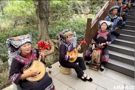 布依族八音坐唱：古老音韵，奏响民族多彩图片