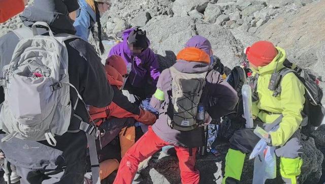 23岁硕士徒步猝死背后：近年已有多起穿越遇难事件，多为自媒体炒红“野线”