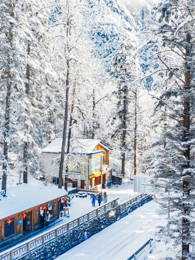 广元⇄甘孜 梦幻联动！七折游两地A级景区！