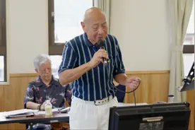 78岁日本老人用中文歌曲谱写无锡情图片