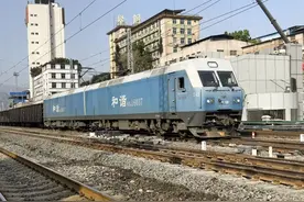 正式开通运营图片