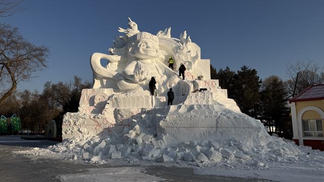 浙江游客专属指南！2025哈尔滨雪博会精彩剧透，23.8米雪人+熊猫承包冬日快乐