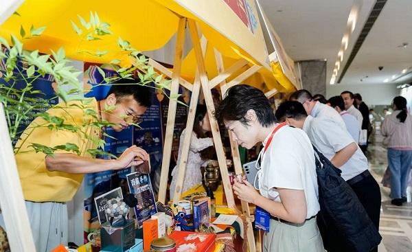 西藏文旅招商推介会申城启幕，73个优质项目引资91.67亿元