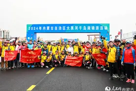 呼和浩特：700余名骑友畅行大黑河“千岛湖”图片