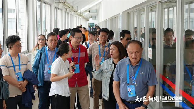 2025年“一带一路”中外媒体采访行在贵州启动