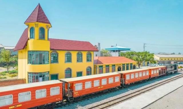 来红河看“滇超联赛”！当保山遇上红河，开启一段奇妙篇章！