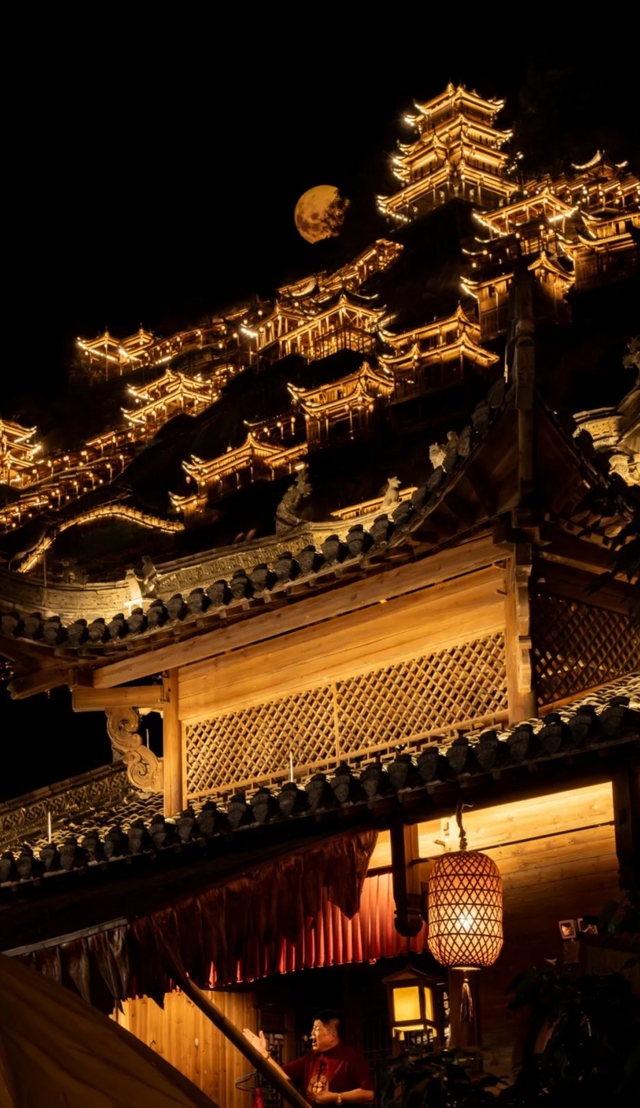 到江西，知中国！这次海外“出圈”的，正是中国江西的“望仙谷”！