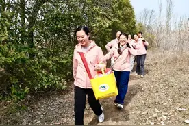 植树添新绿 不负好春光  ——西安市浐灞八幼植树节党团活动纪实图片