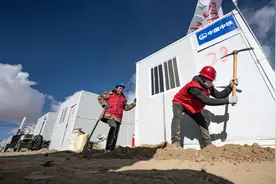 世界屋脊上的抗震救灾见证中国速度与温度图片
