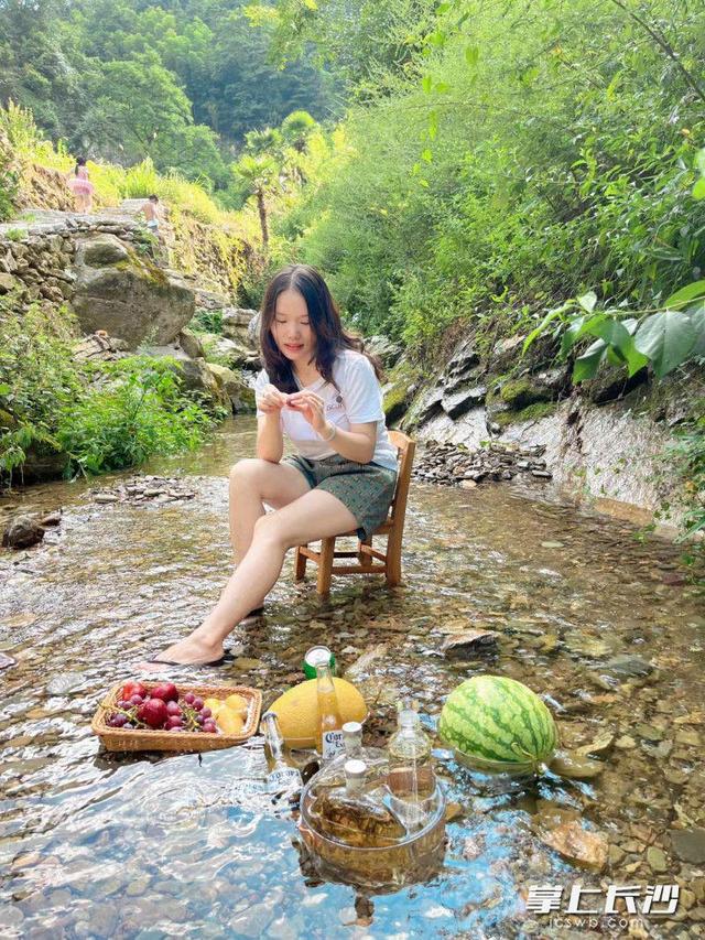 云雾溪流烟火气，沩山“圈”来度暑客