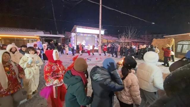燃情冰雪季｜横道河子：烟火气里藏着“不夜城”