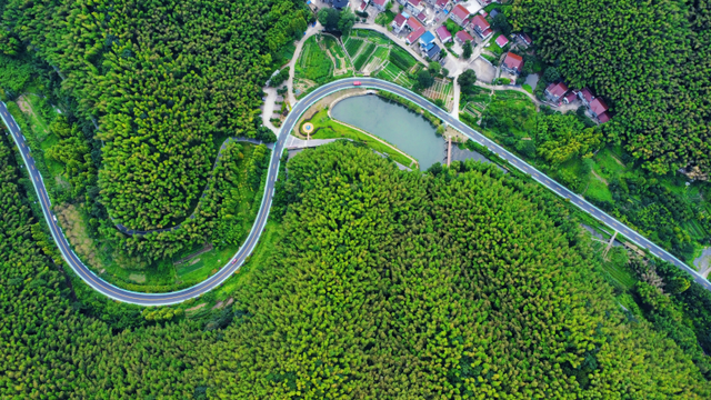 广德 等来了自己的风