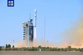 将AI送上太空 我国成功发射全球首个太空计算卫星星座图片