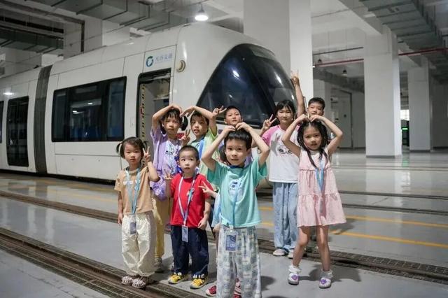 换个角度看荆楚——武汉光谷云端双体验！