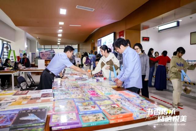 金山这里变身“立体式古籍文化体验馆”！