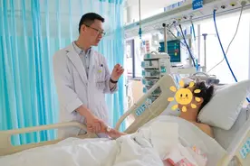 24岁小伙突发心梗，医护团队全力抢救，ECMO技术显神效图片