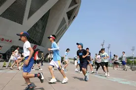 2024中国网球公开赛球童海选落下帷幕图片