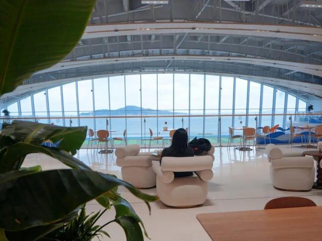 威海这两个过冬据点，看书看海治愈满分