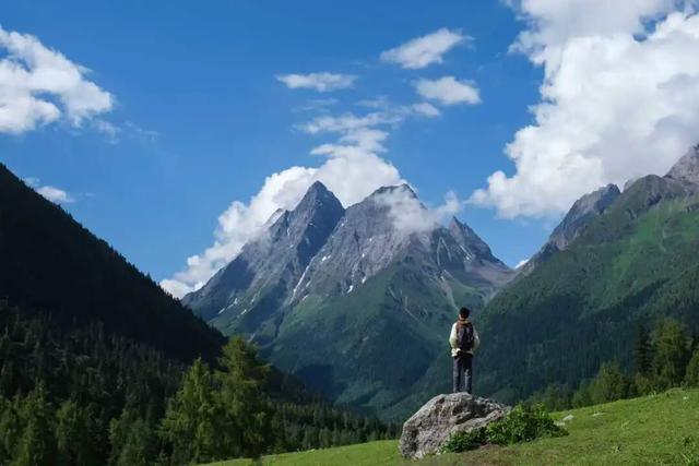 胡昶：从川西秘境到家园晨曦