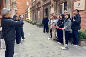 韩国人“扎堆”来上海：打卡外滩、豫园、田子坊……还喜欢吃火锅图片