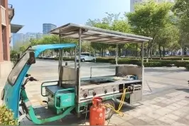 燃气瓶曝晒，危险！图片