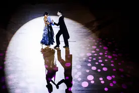 赛事“节日化”迈出第一步，2024年世界体育舞蹈大奖赛总决赛热闹收官图片