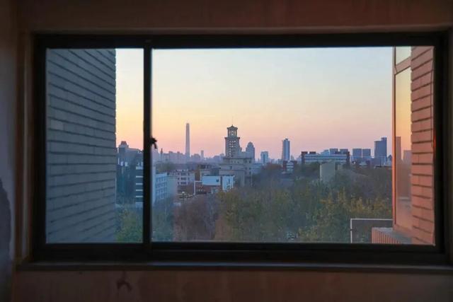 推开南开的窗，你会看到——