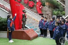 沙坪坝区：聆听红岩故事 缅怀革命英烈图片