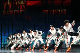 致敬龙舟、致敬城市、致敬时代！舞剧《龙·舟》高燃来袭图片