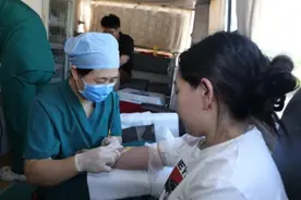 北京通州设立医院内部献血点，当日献血4800毫升图片