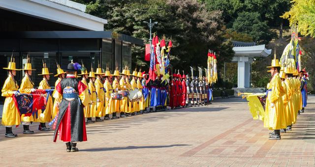 高清大图｜习近平出席李在明举行的欢迎仪式