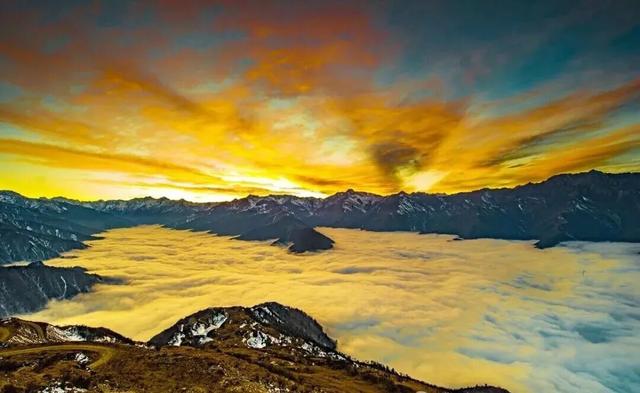 圣洁甘孜·一生有约 | 九龙九秘，一场关于山川、时光与舌尖的极致邀约