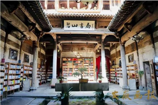 2025上海书展倒计时！先到这些“火出圈”的实体书店品味书香长三角吧~