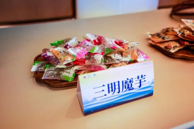 三明畲妹“快闪”亮相延吉，闽西南五市联手与东北“交换冬天”