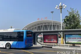 唐山火车站多措并举 助力旅客出行无忧图片
