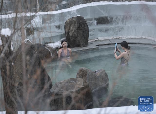 沈阳：“冰雪+温泉”引爆冬季文旅