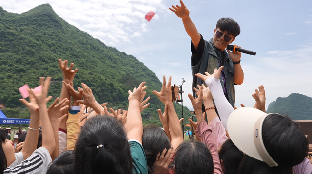 音乐节、烟花秀、嘉年华表演……桂林把国庆过成了狂欢盛宴！更有优惠多到算不过来！