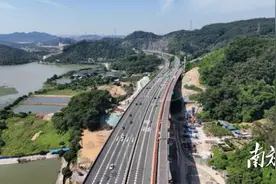 深踩油门！莞深、常虎高速公路改扩建工程提速爬坡图片