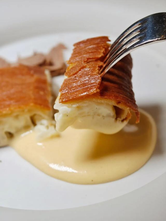 从西子湖畔到大运河边，睡遍好吃四季天