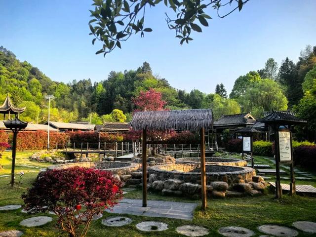 冬天的“正确打开方式”！来上饶德兴泡个“氟氧温泉”