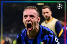 热闻|豪门悲喜夜！连扳3球仍遭淘汰！国际米兰总比分7-6巴塞罗那晋级欧冠决赛图片