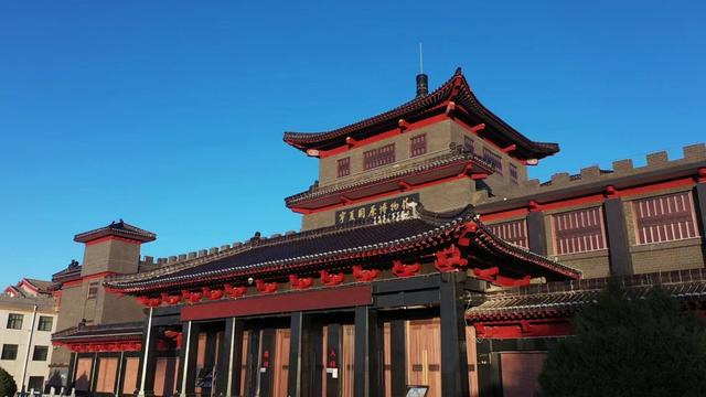 吾乡大藏·固原丨金银壶，玻璃杯，萧关如铁月如水