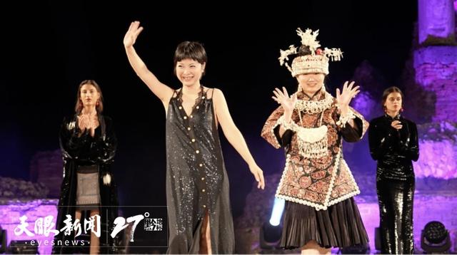 贵州文化旅游推广大使赵卉洲获“2025 Tao Award 创意时尚创新奖” | 首位中国设计师获该奖项