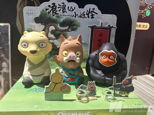 不需要那么多影院了！万达电影“收权”、上海电影“扩网”⋯⋯独家对话：解密龙头公司存量战