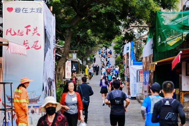 三千徒步者共赴苍洱之约！2025全民健身日云南省主会场活动在大理启幕