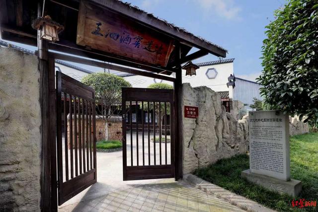 立冬时节，体验从非遗酿造到古镇风情的酒文化之旅