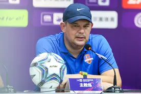 梅州客家队主帅米兰离任，新帅将于元旦后到位图片